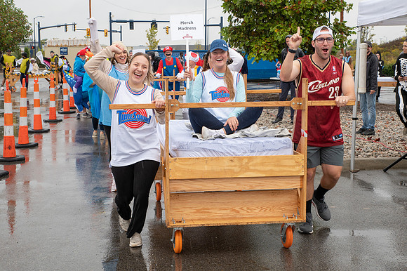 Bed Race 2023-77
